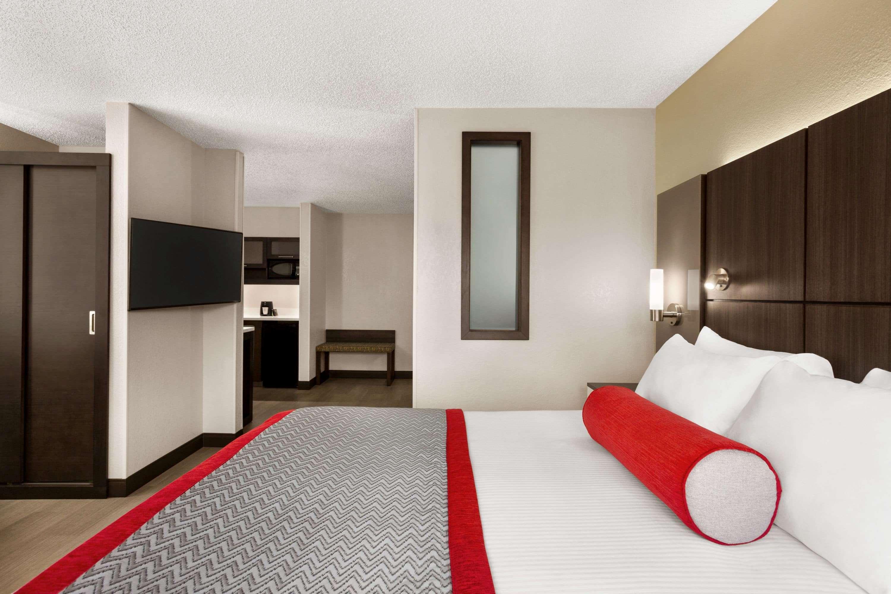 Ramada By Wyndham Suites Orlando Airport- Free Airport Shuttle Екстер'єр фото